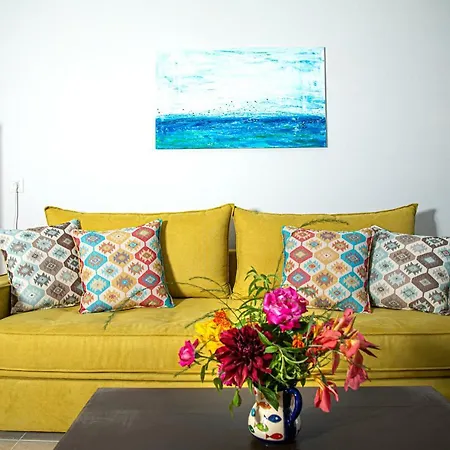 Apartment Antigone *